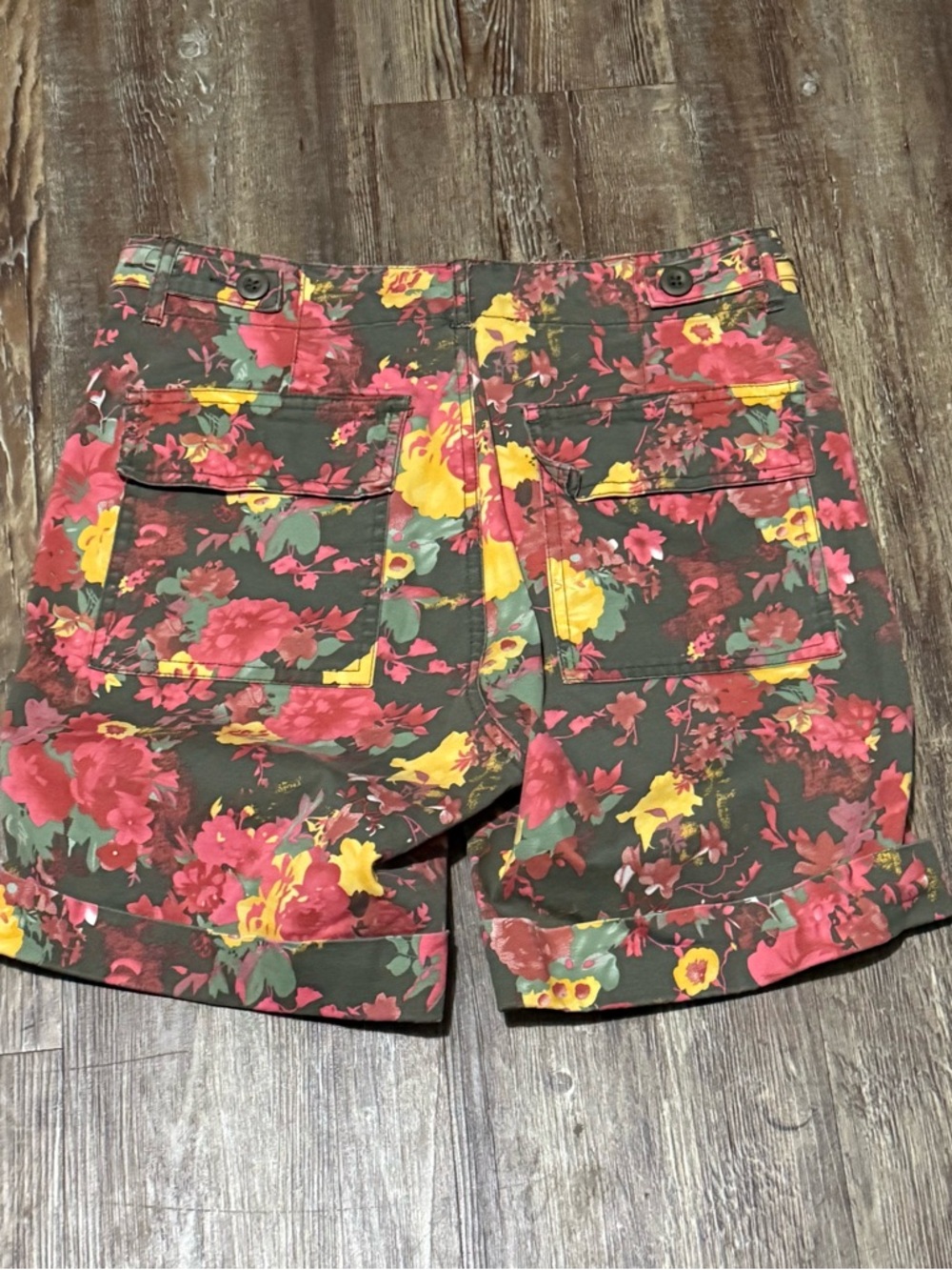Sundance Catalog Sunny Blossom Bermuda Shorts Women's 2 Floral Utility Wear - Picture 6 of 6